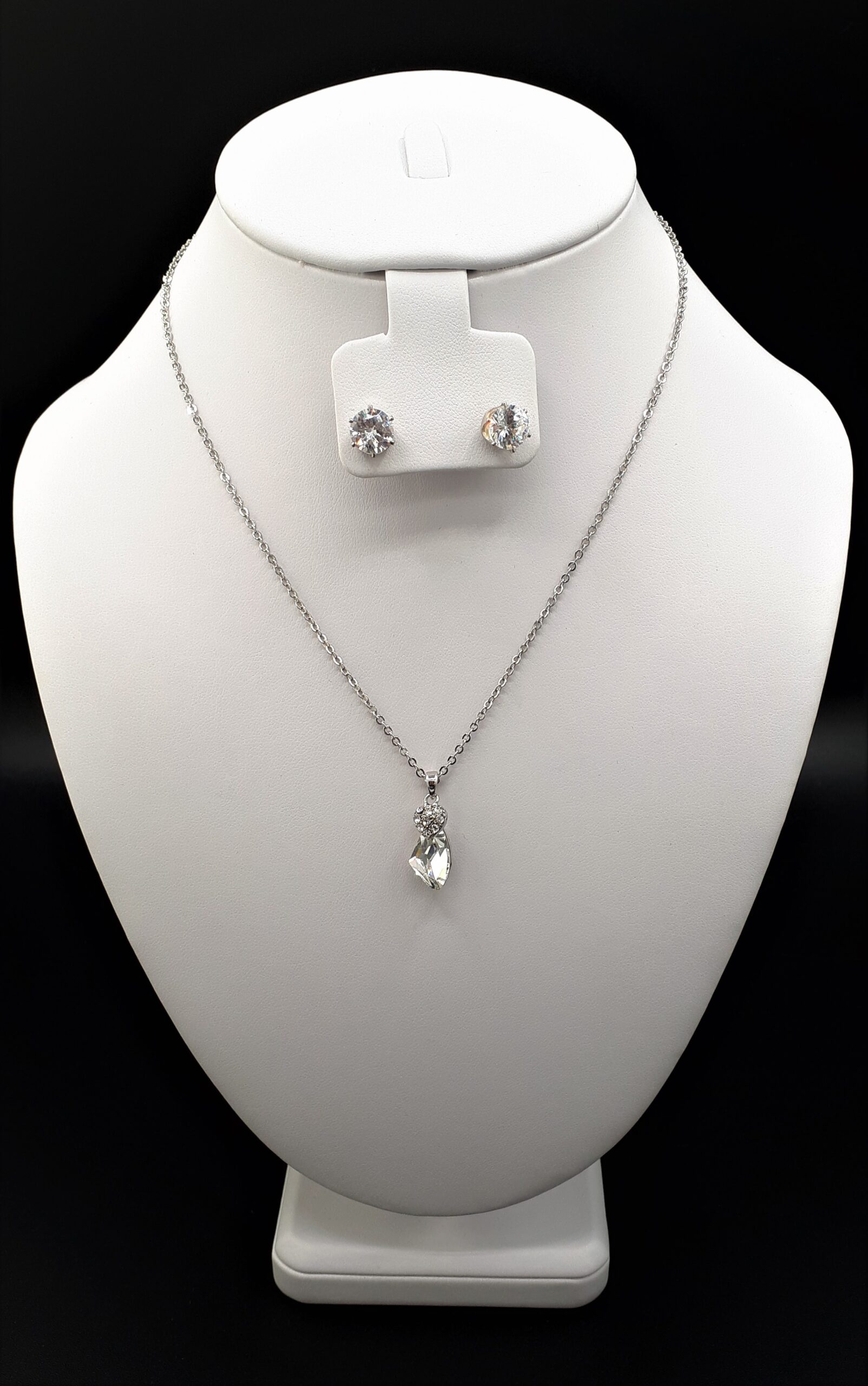 Crystal Heart Duchess Necklet