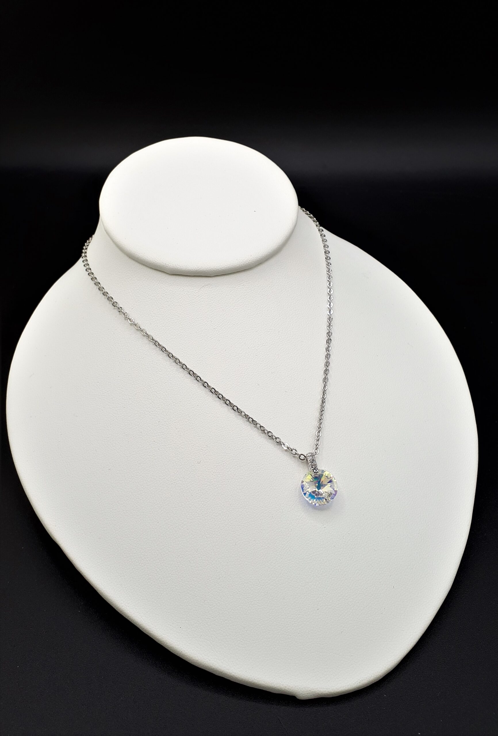 Crystal Round Brilliant Necklet - Image 3