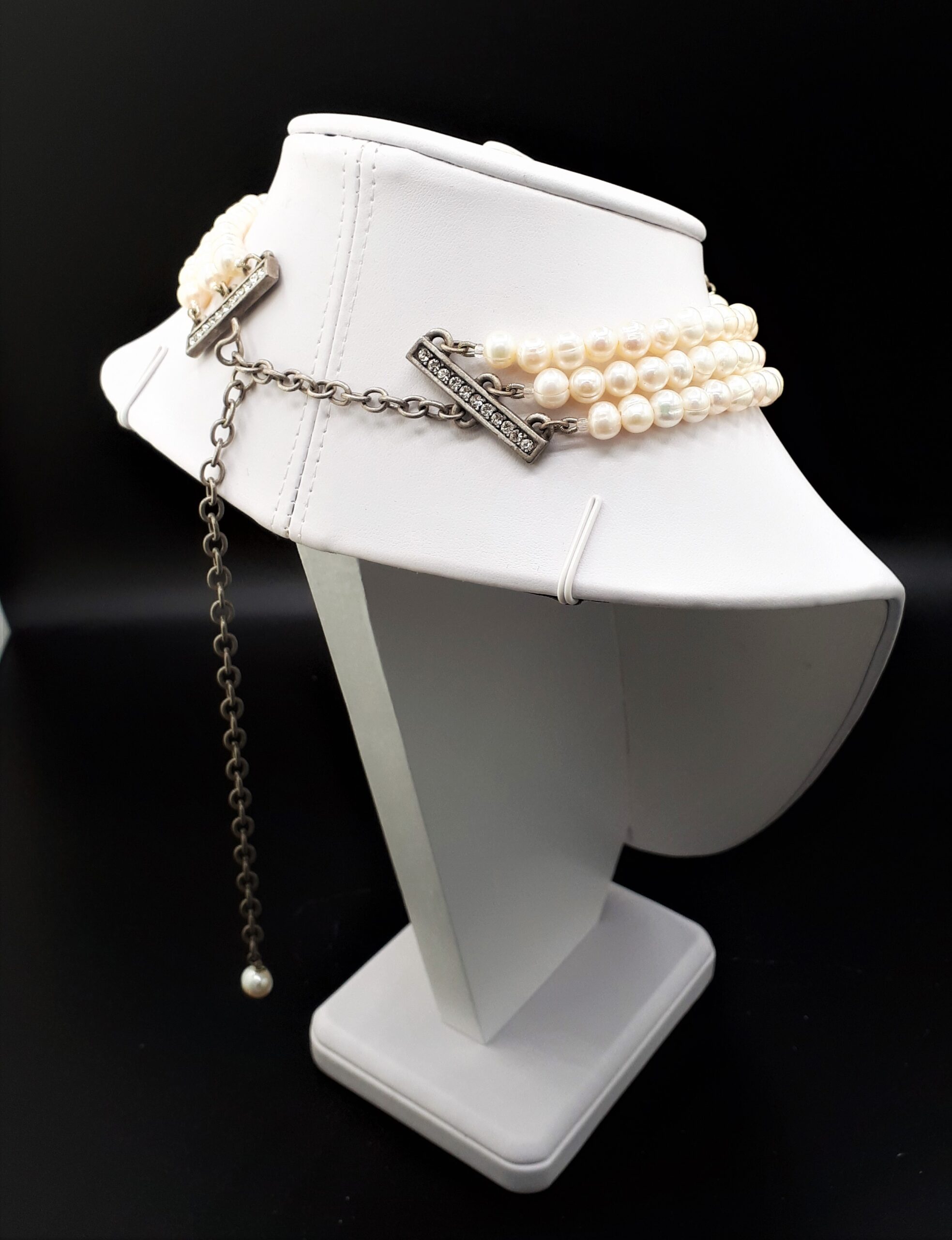 Christina Choker - Image 3