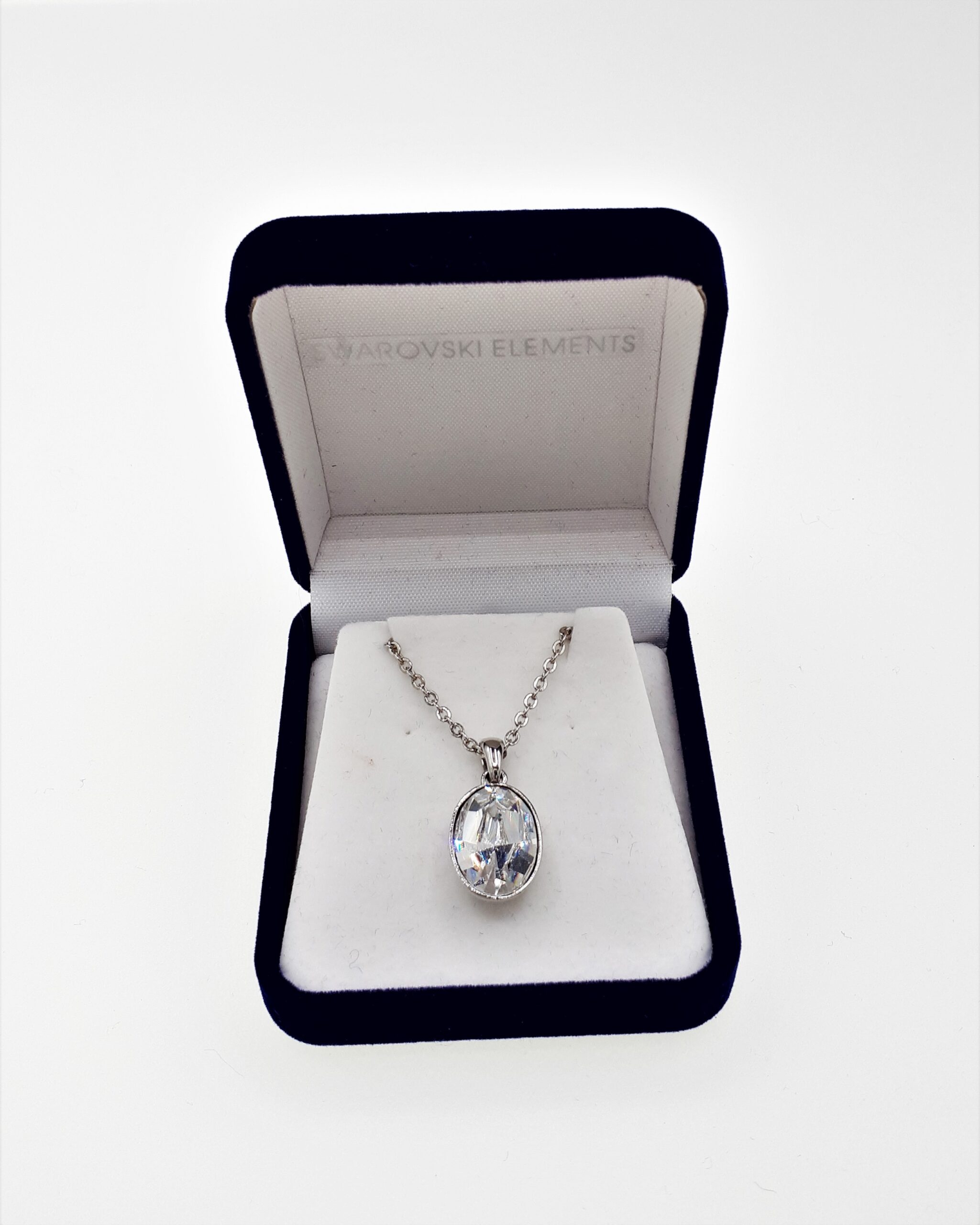 Crystal Oval Necklet - Image 3
