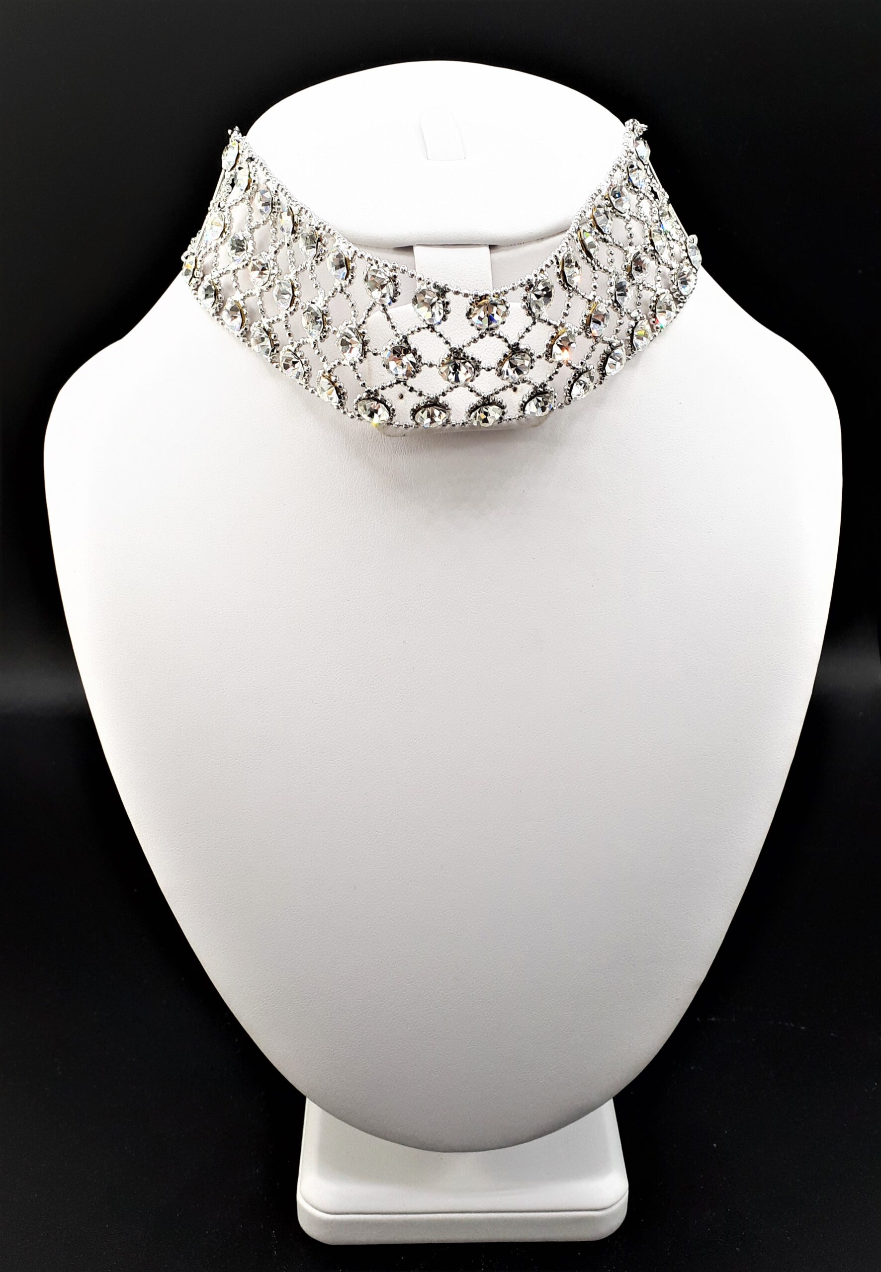 Dara Choker