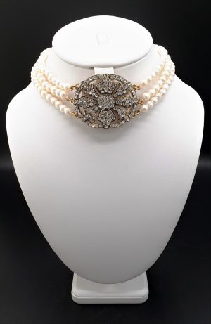 Ella Choker