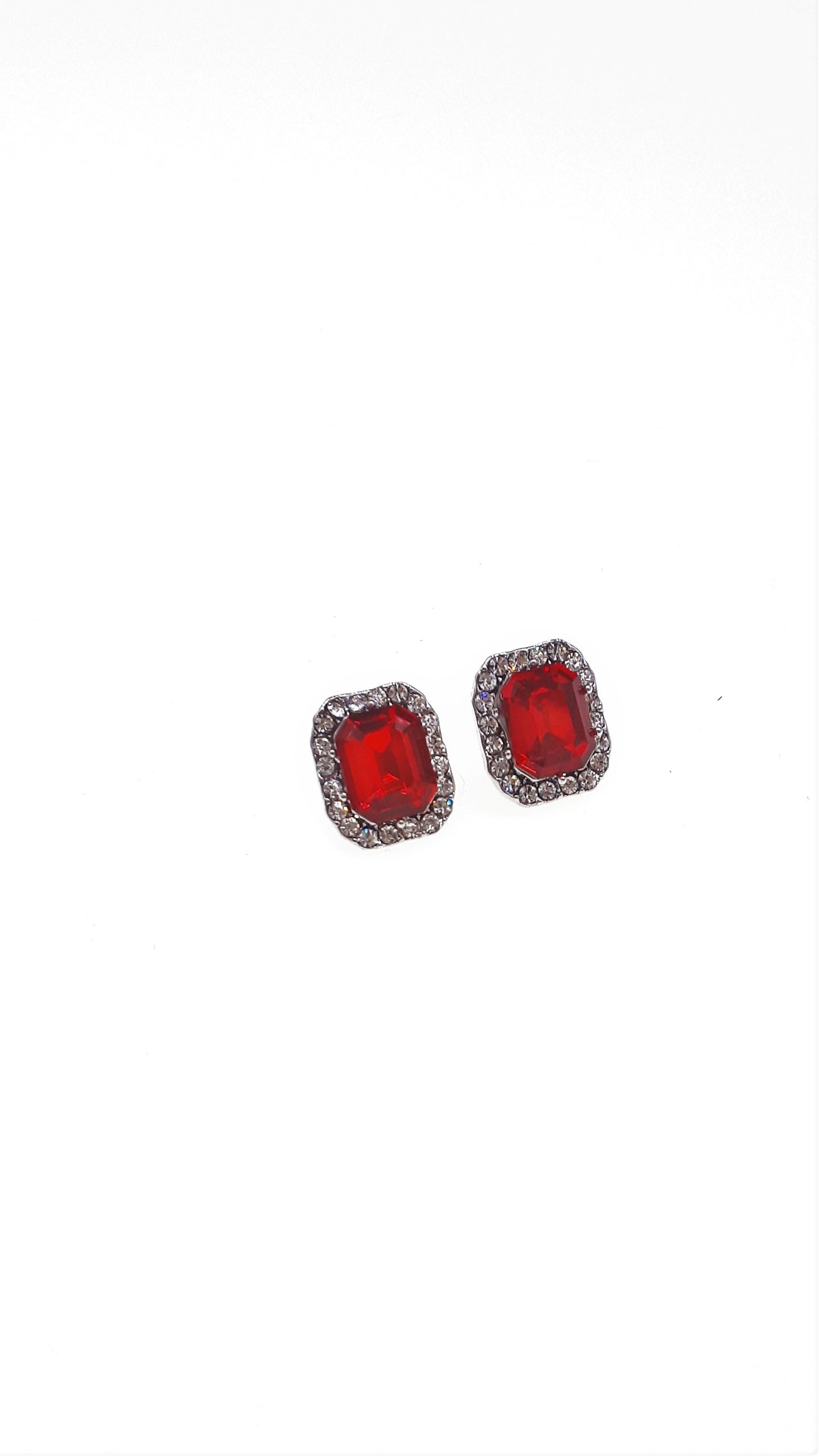 Petite Ruby - Image 2